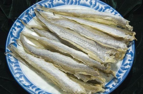 З чого роблять популярні рибні закуски до пива Пиво, Снеки, Закуска до пива, Їжа, Довгопост