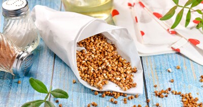 Гречаний попкорн на сковороді