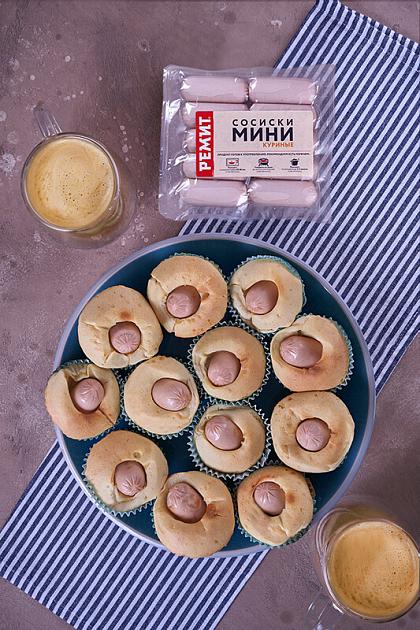 Смачні кекси з ковбасками Mini Remit Chicken