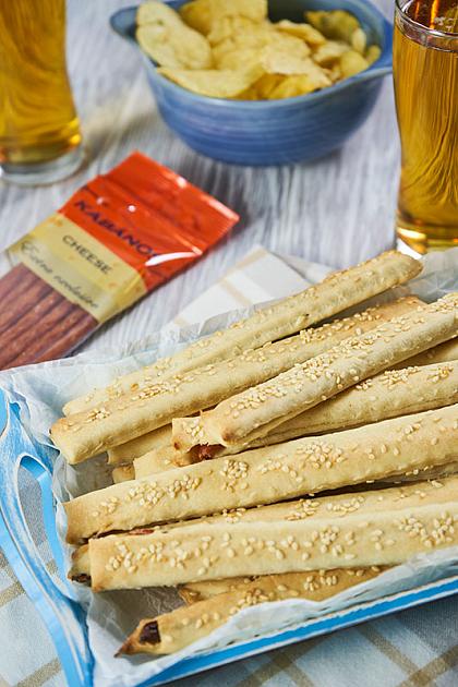 Закуска Кабаноса в тісті з насінням кунжуту