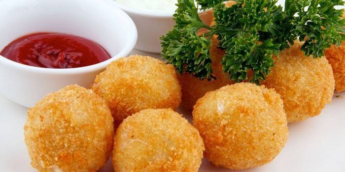Звільнили сирні кульки